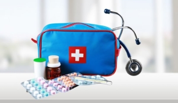 Аптечка первой помощи. Что нужно всегда держать под рукой