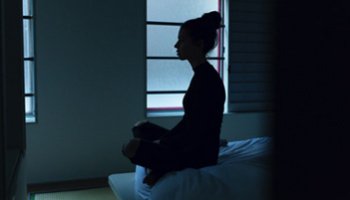 Советы для тех, кто часами ворочается в постели и не может уснуть