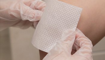 Как правильно обрабатывать раны и когда обращаться к врачу